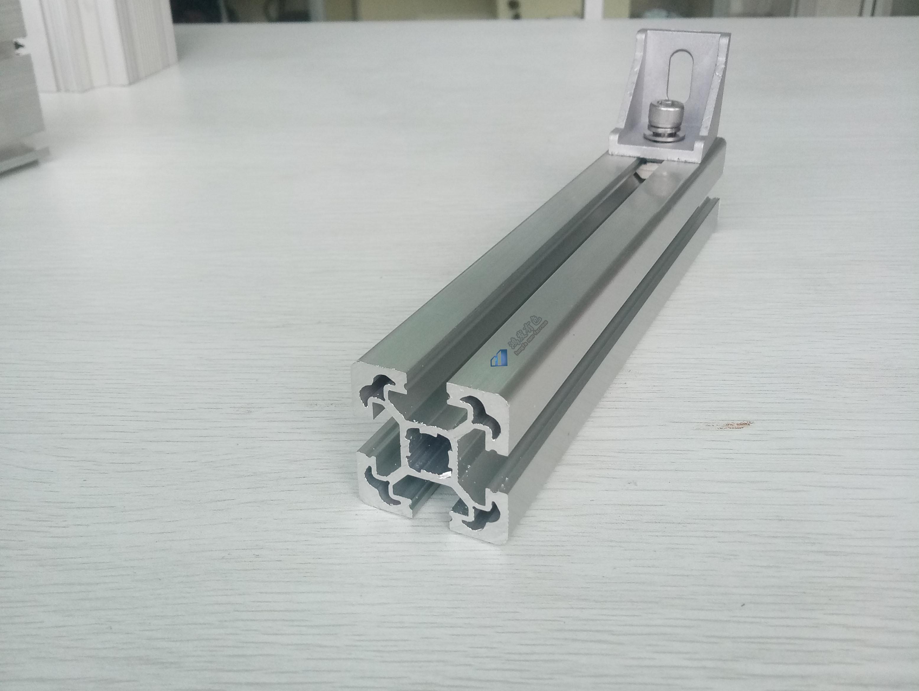 廠家定制4040歐標流水線鋁型材