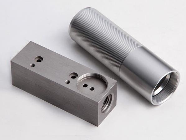 工業鋁型材深加工 cnc加工鋁型材 銑切、打孔、攻絲